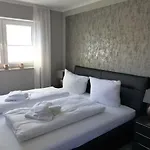Appartamento 3-raum-appartements In Der Rabenstrasse *
