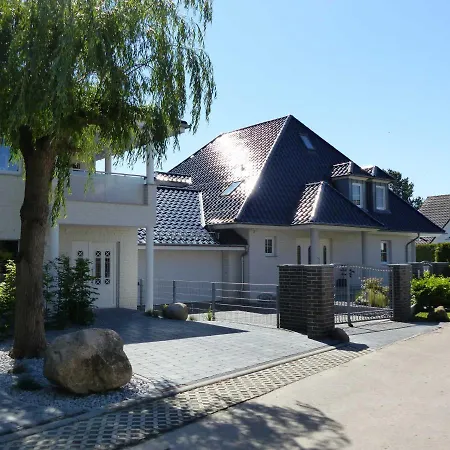 Apartament 3-raum-appartements In Der Rabenstrasse