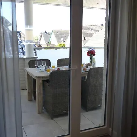 Apartament 3-raum-appartements In Der Rabenstrasse